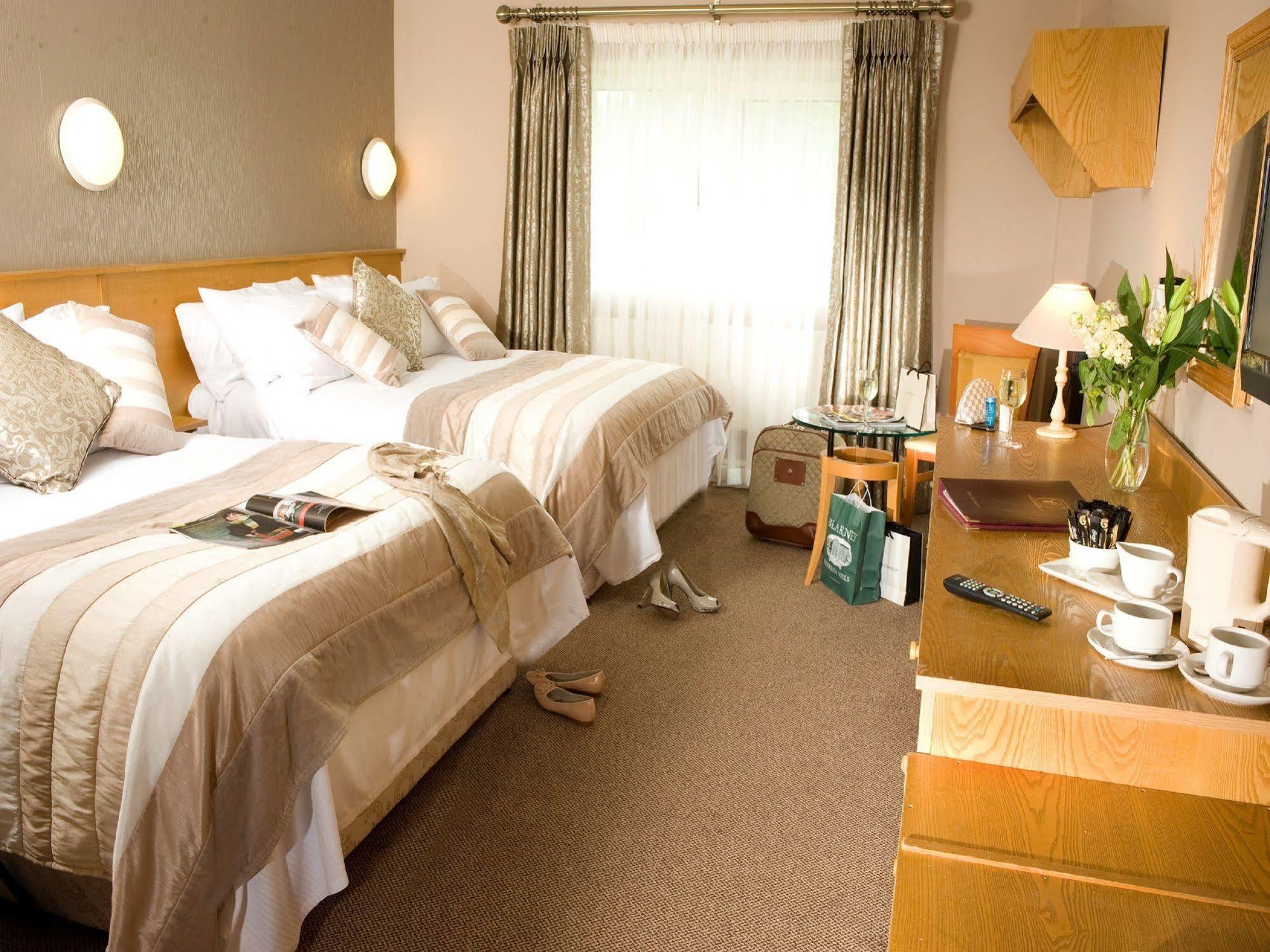 Great National Commons Inn Hotel คอร์ก ภายนอก รูปภาพ